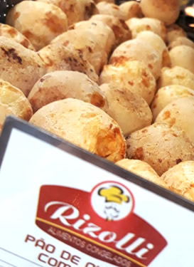 Pão de Queijo com Alho